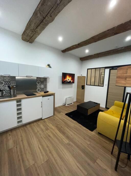 Апартаменты Loft Atypique Setois Сет Экстерьер фото